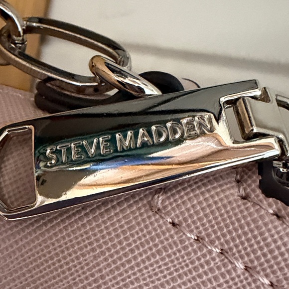 Steve Madden Light Pink Crossbody Bag - Picture 5 of 7